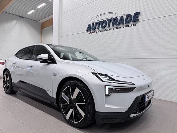 Polestar 4 6 of 25