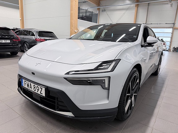 Polestar 4 4 of 25