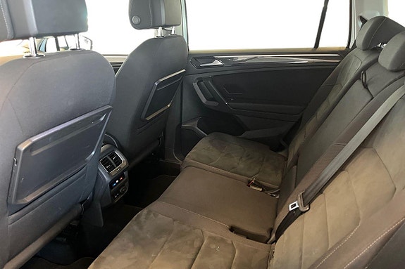 Volkswagen Tiguan Allspace 27 of 30