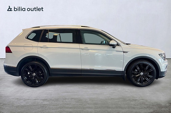 Volkswagen Tiguan Allspace 7 of 30