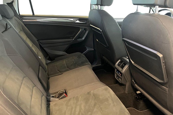 Volkswagen Tiguan Allspace 26 of 30