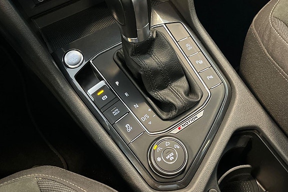 Volkswagen Tiguan Allspace 24 of 30