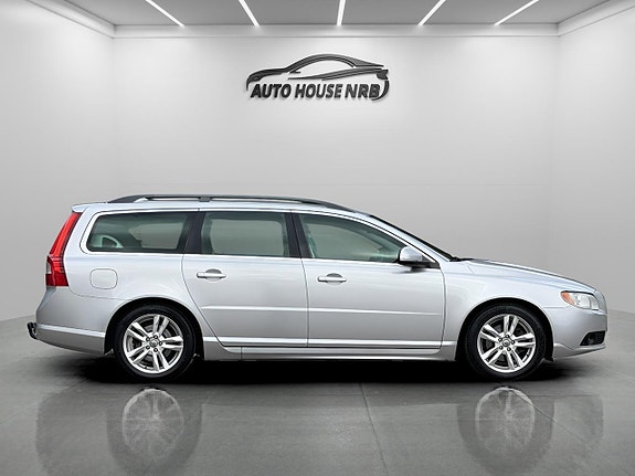 Volvo V70 11 of 25
