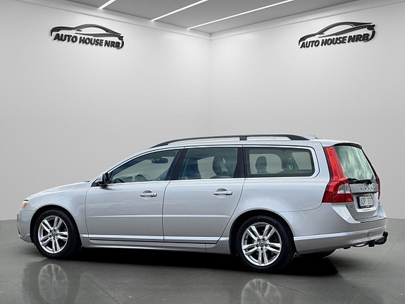 Volvo V70 7 of 25
