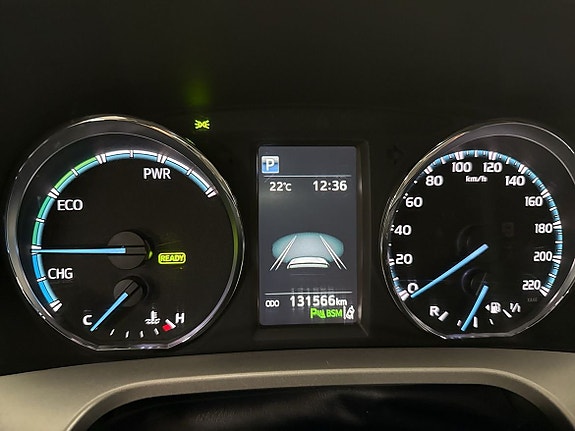 Toyota RAV4 14 of 23
