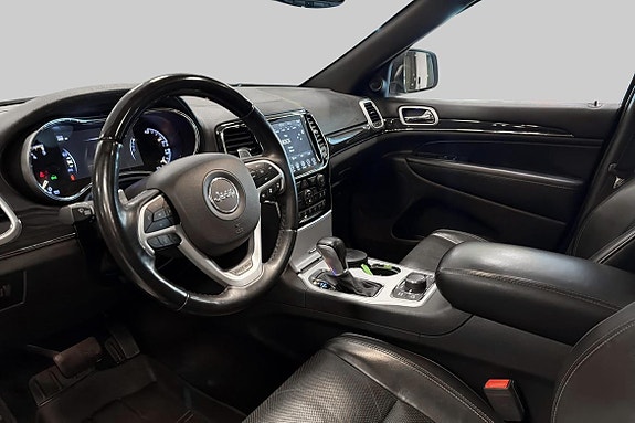 Jeep Grand Cherokee 9 of 21