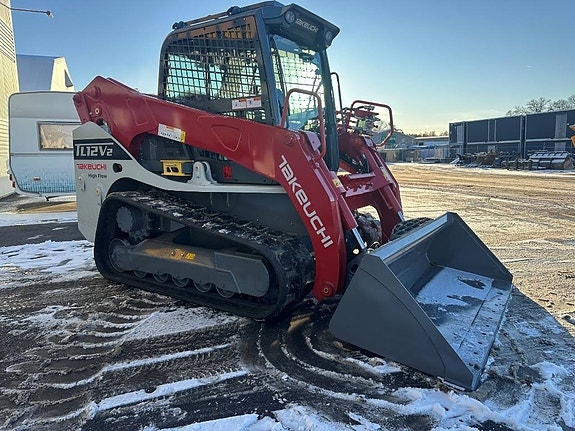 Takeuchi TL12V-2 18 of 21