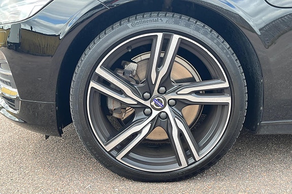 Volvo V90 11 of 30