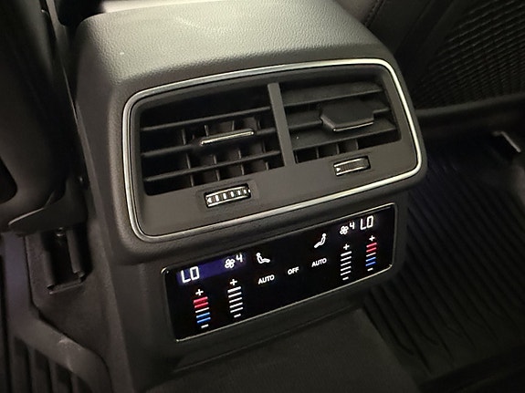 Audi A6 23 of 30