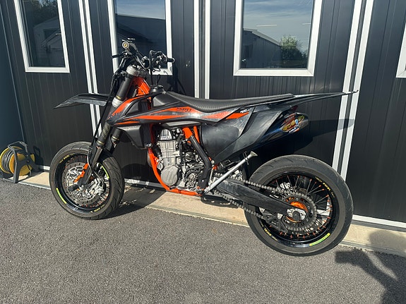 KTM 500 EXC-F Supermotard 6 of 9