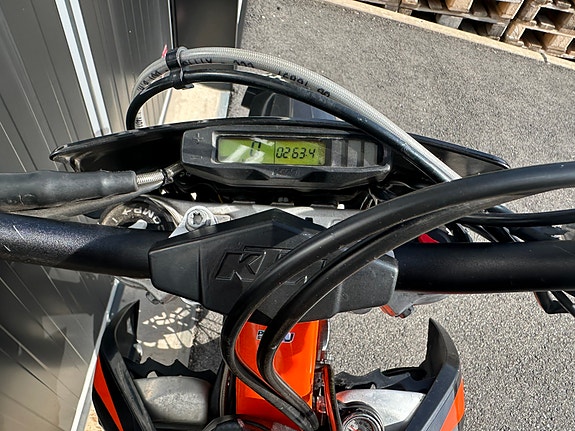 KTM 500 EXC-F Supermotard 4 of 9