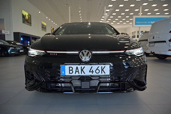 Volkswagen Golf I 3 of 30