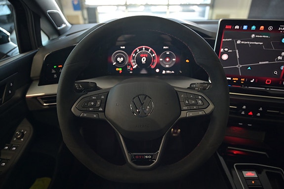 Volkswagen Golf I 17 of 30