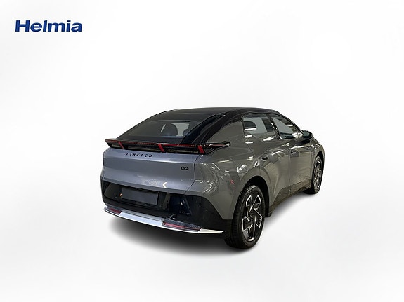 Lynk & Co 02 3 of 6