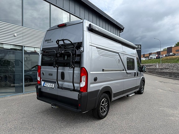 Knaus BoxLife Platinum Selection 600 Loftsäng fram! 4-bäddar, Drag Dieselvärmare Litium 3 of 20