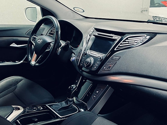 Hyundai i40 8 of 22