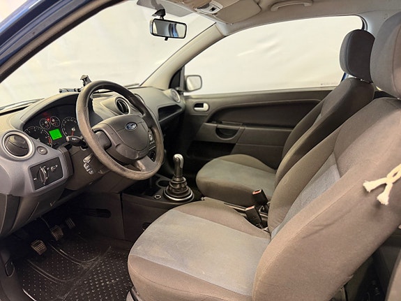 Ford Fiesta 5 of 10