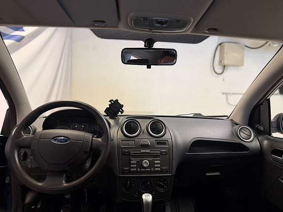 Ford Fiesta 9 of 10