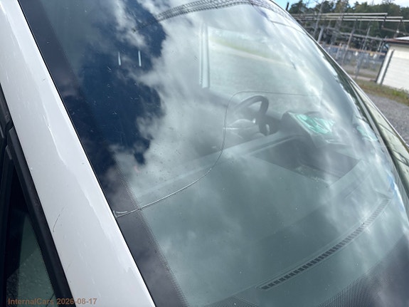 Volkswagen Caddy 20 of 23