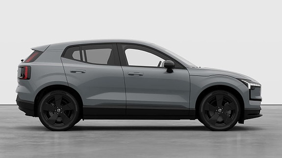 Volvo EX30 4 of 10