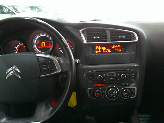 Citroen C4 11 of 11