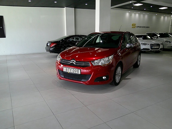 Citroen C4 2 of 11