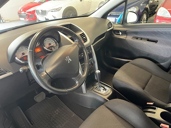 Peugeot 207 9 of 11