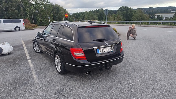 Mercedes-Benz C220 d 12 of 23