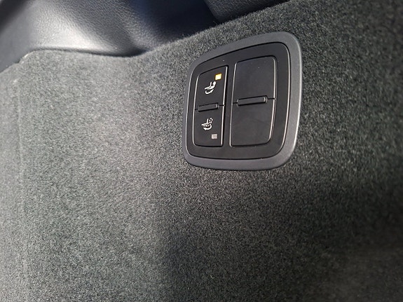 Porsche Macan 18 of 30