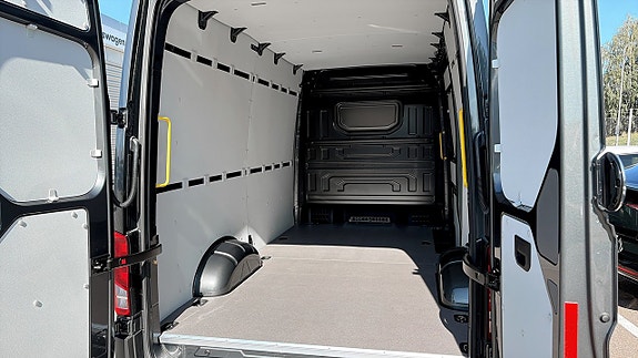 Volkswagen Crafter 22 of 24