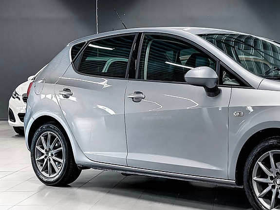 Seat Ibiza 4 of 17