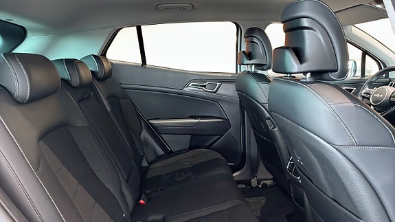 Kia Sportage 5 of 10