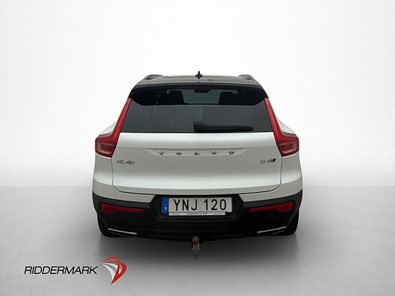 Volvo XC40 7 of 30