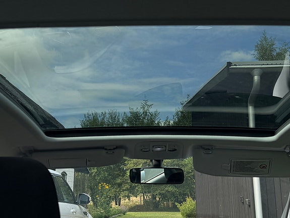 Peugeot 208 6 of 9