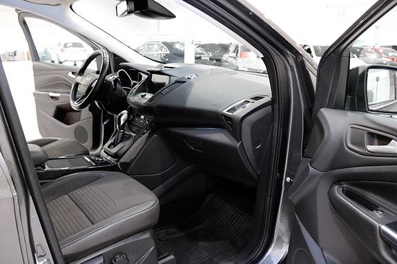 Ford Kuga 11 of 19