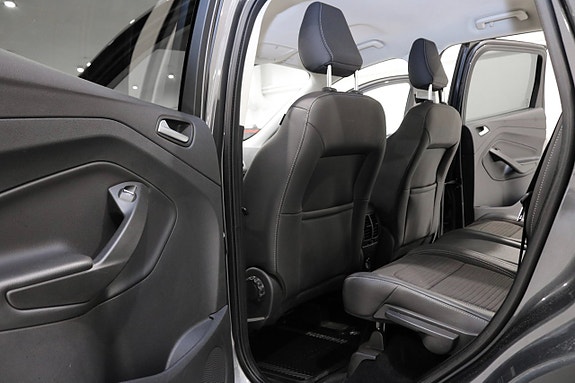 Ford Kuga 14 of 19