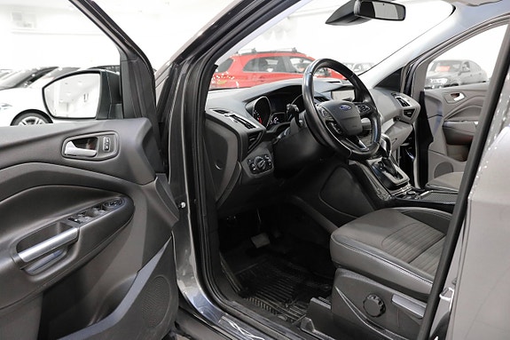Ford Kuga 9 of 19