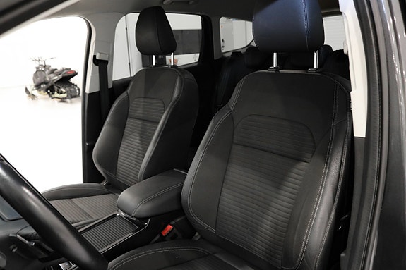 Ford Kuga 13 of 19