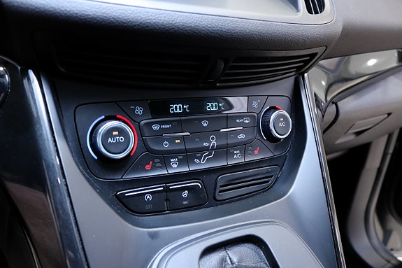 Ford Kuga 17 of 19