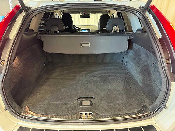 Volvo XC60 29 of 29