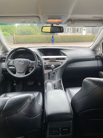 Lexus RX450h 5 of 10