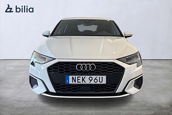 Audi A3 8 of 22