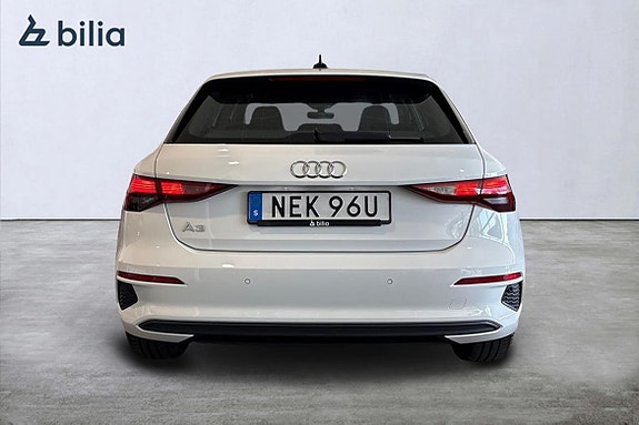 Audi A3 4 of 22