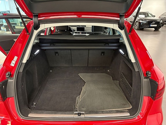 Audi A4 allroad 16 of 17