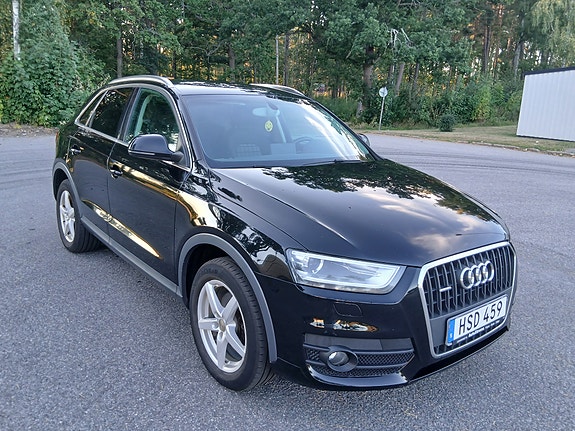Audi Q3 4 of 5