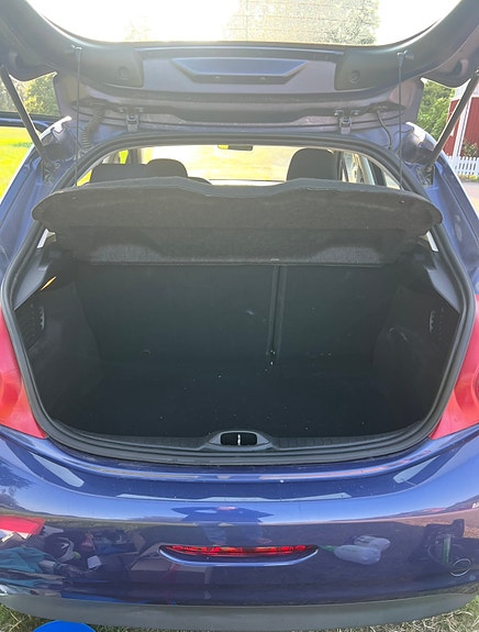 Peugeot 208 10 of 13