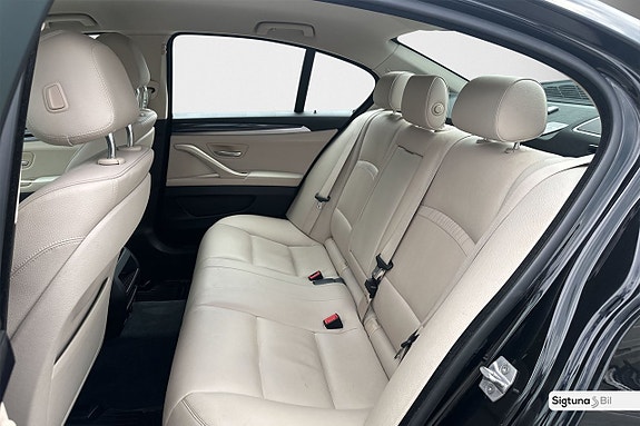 BMW 520d 12 of 21