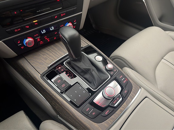 Audi A6 allroad 26 of 30