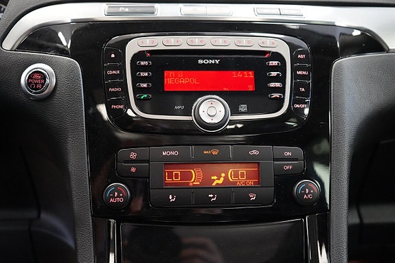Ford S-MAX 23 of 27