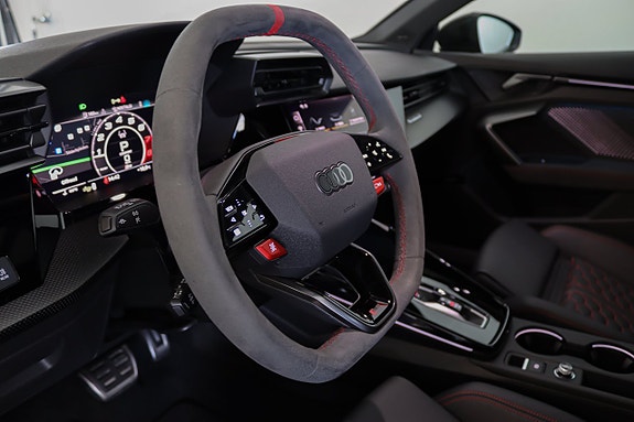 Audi RS3 18 of 25